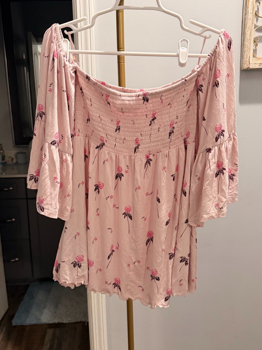 Free People Pink Floral Off-Shoulder Smocked Tunic - Picture 2 of 3